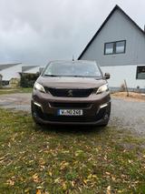 Peugeot Traveller L2 - Peugeot Traveller in Wuppertal