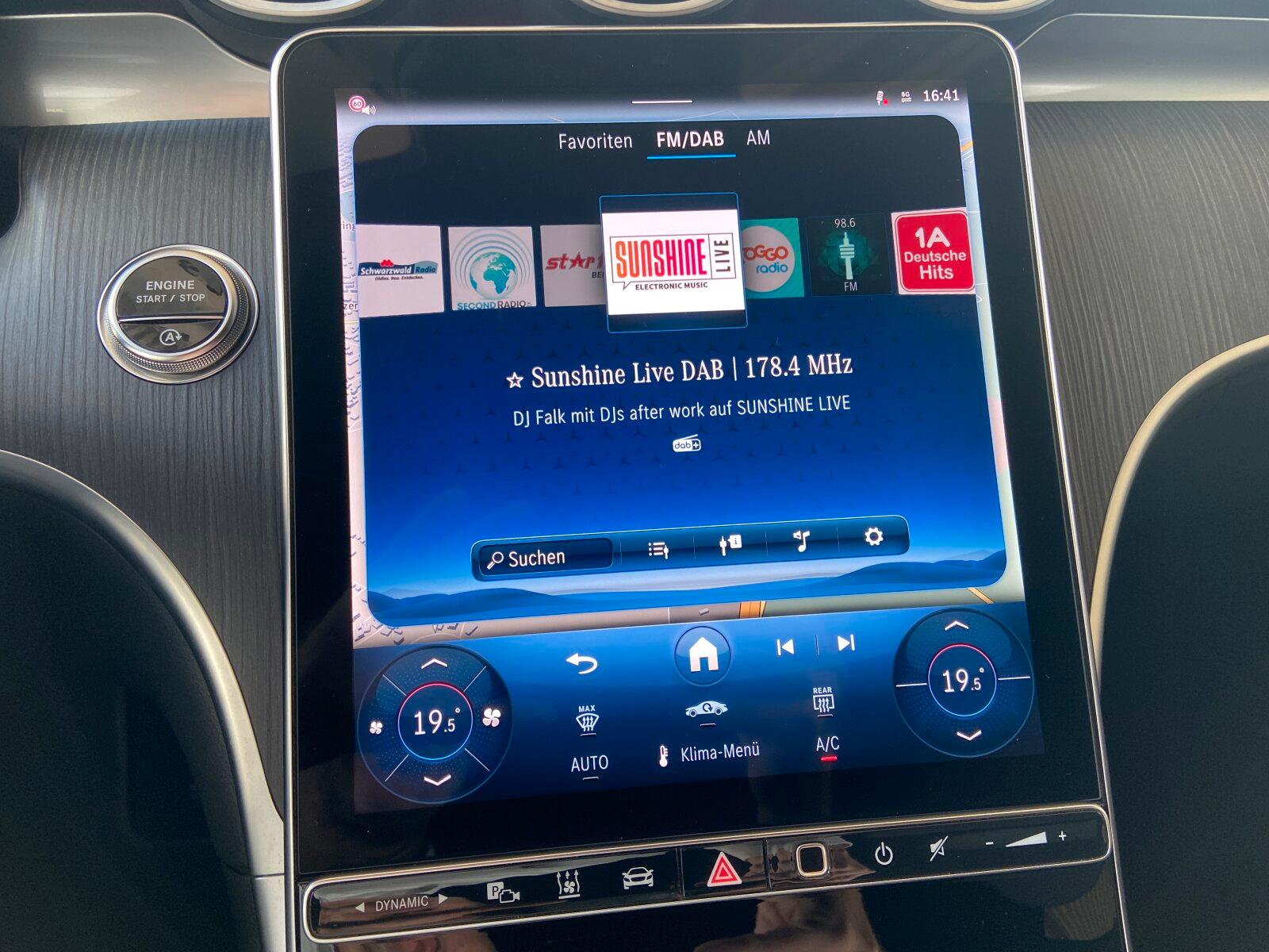 Mercedes-Benz C 180 T Avantgarde+AHK+Standhzg+RüKa+CarPlay+LED