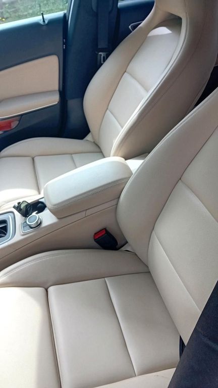 Image of Mercedes-Benz CLA 250
