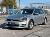 Volkswagen Golf 1.2 TSI DSG BMT Comfortline TÜV NEU + INSPE - Volkswagen Golf mit Benzin-Antrieb: 1.2