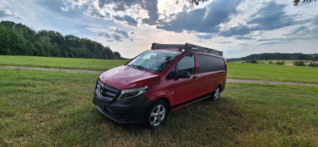 Image of Mercedes-Benz Vito