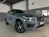 Volvo XC90 Momentum Pro AWD /360°/AHK/Head-Up - Volvo XC90 Gebrauchtwagen in Stuttgart