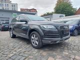 Audi Q7, EZ 2009, guter Zustand - Audi Q7 in Solingen