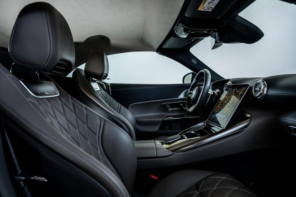 Mercedes-Benz SL 63 AMG