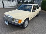 Mercedes-Benz 190 Diesel 2.2 USA Automatik Vollausstattung - Oldtimer: Usa