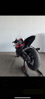 BMW M1000RR Racebike/Rennbike - BMW RENNSPORT