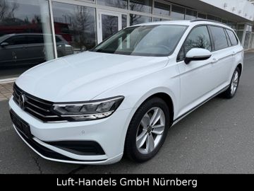 Volkswagen Passat Variant - 1