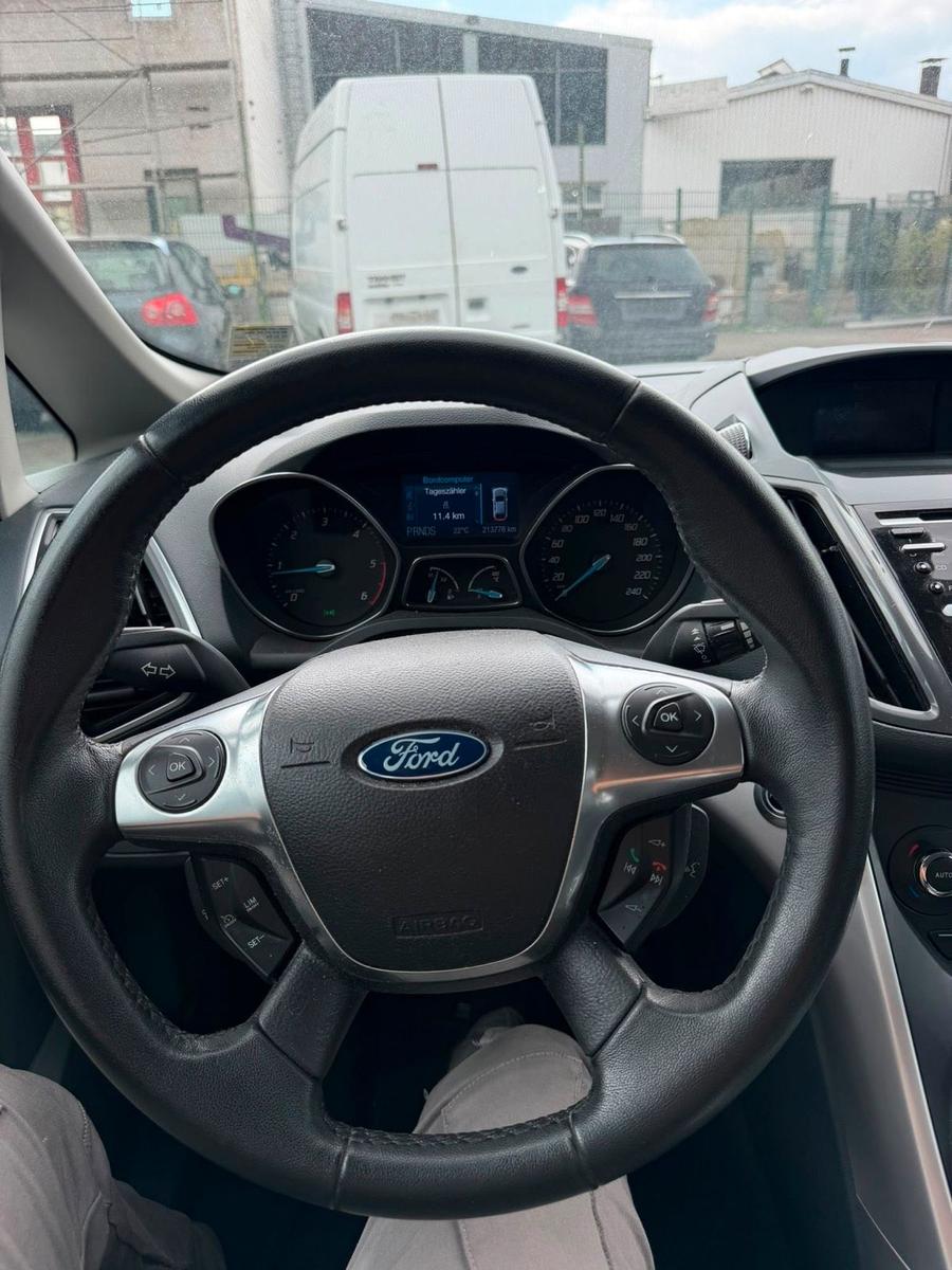 Ford Grand C-MAX 2012 — interior
