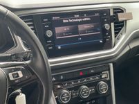 Volkswagen T-Roc 2.0Activ/DSG/SHZ/Scheckheft/Carplay/NeuTüv bei Bilicar