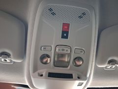 208 e- Active Pack 208 e- Active Pack