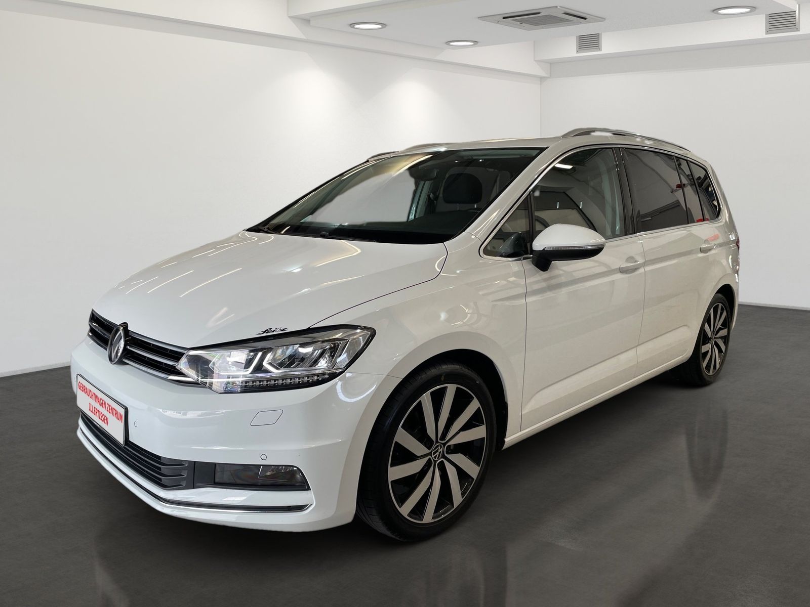 Volkswagen Touran 2.0 TDI Highline *AHK*PANO*LED*KAMERA* imagem 2