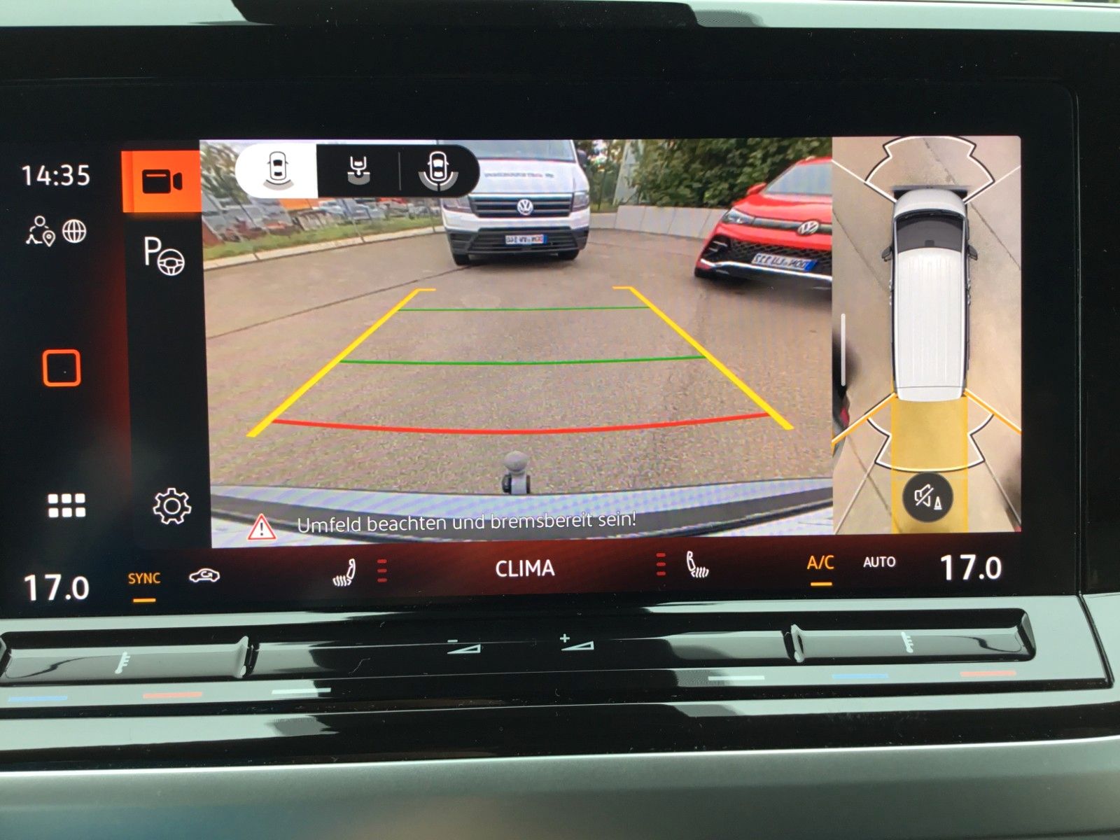 Fahrzeugabbildung Volkswagen T7 Multivan Life TDI DSG LÜ+AHK+ACC+LED+Leder