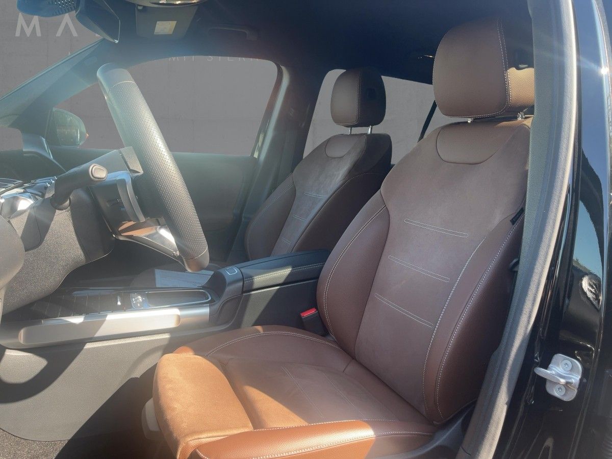 Fahrzeugabbildung Mercedes-Benz GLB 220 d 4M AMG/Night/Kamera/MBUX/AHK