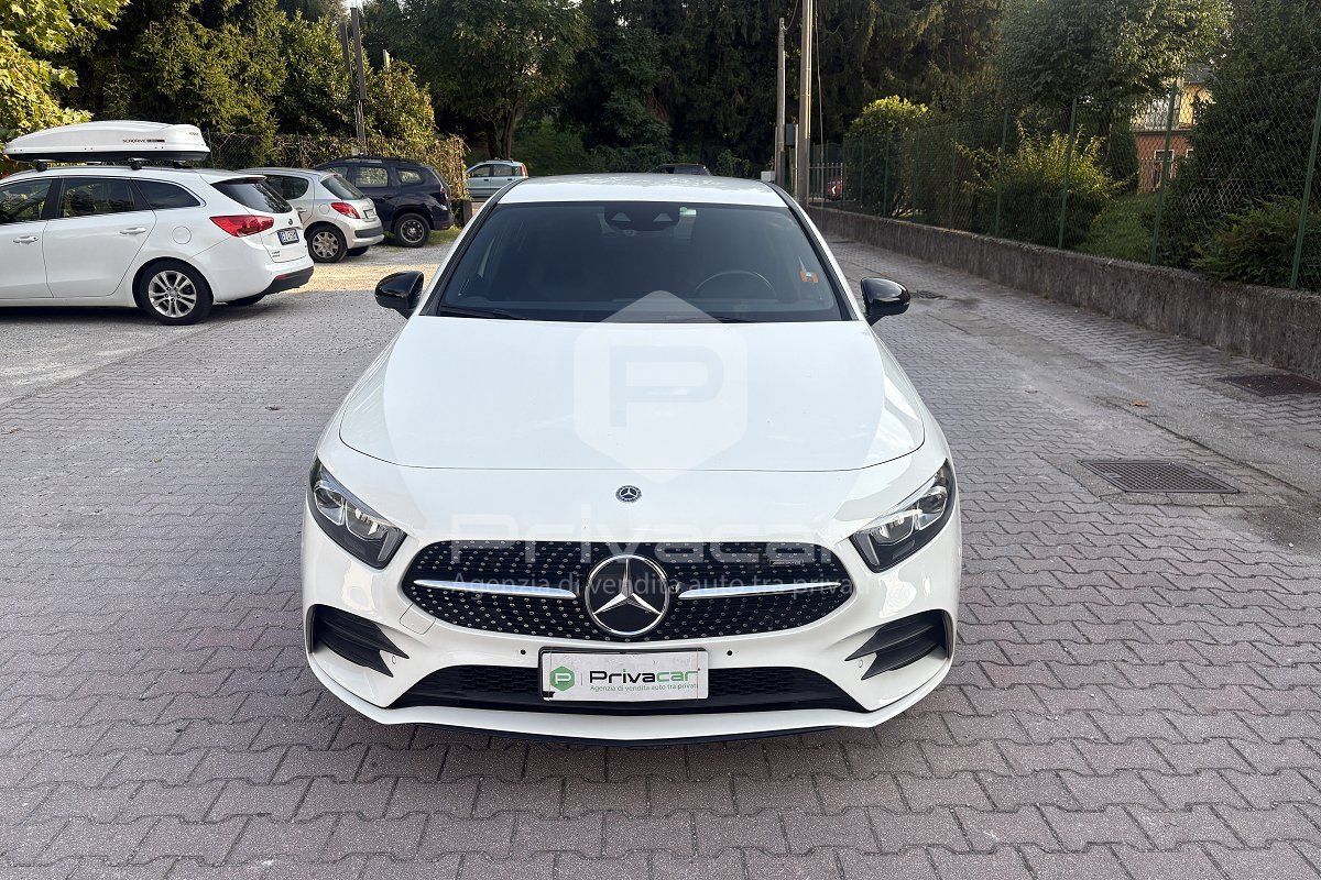 Mercedes-Benz MERCEDES A 250 Automatic 4Matic Premium imagem 2
