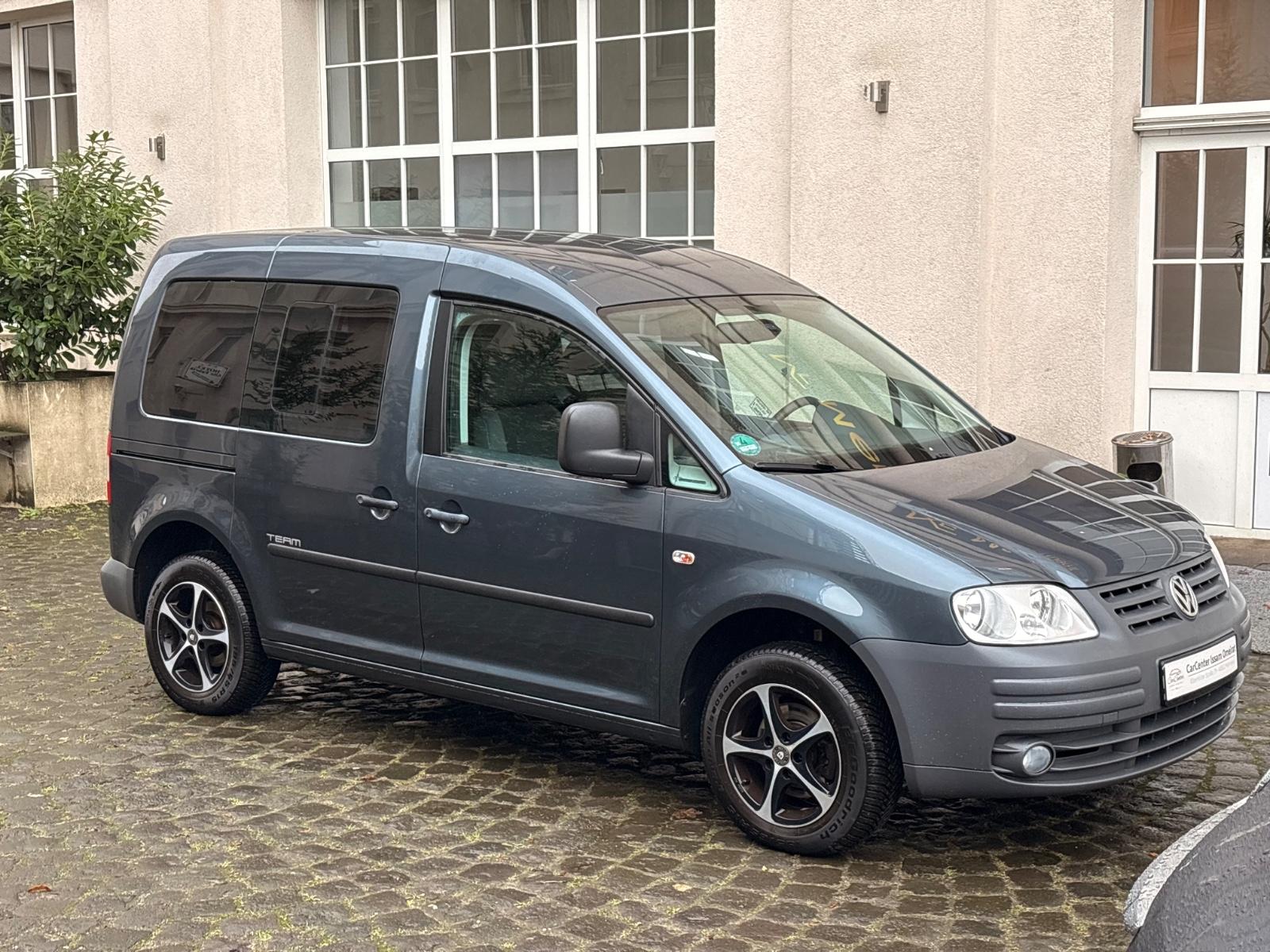 Volkswagen Caddy Life Team