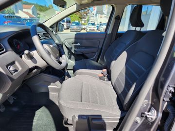 Dacia Duster 1.3 4x4 LED Klima Sitzheizung Tempomat