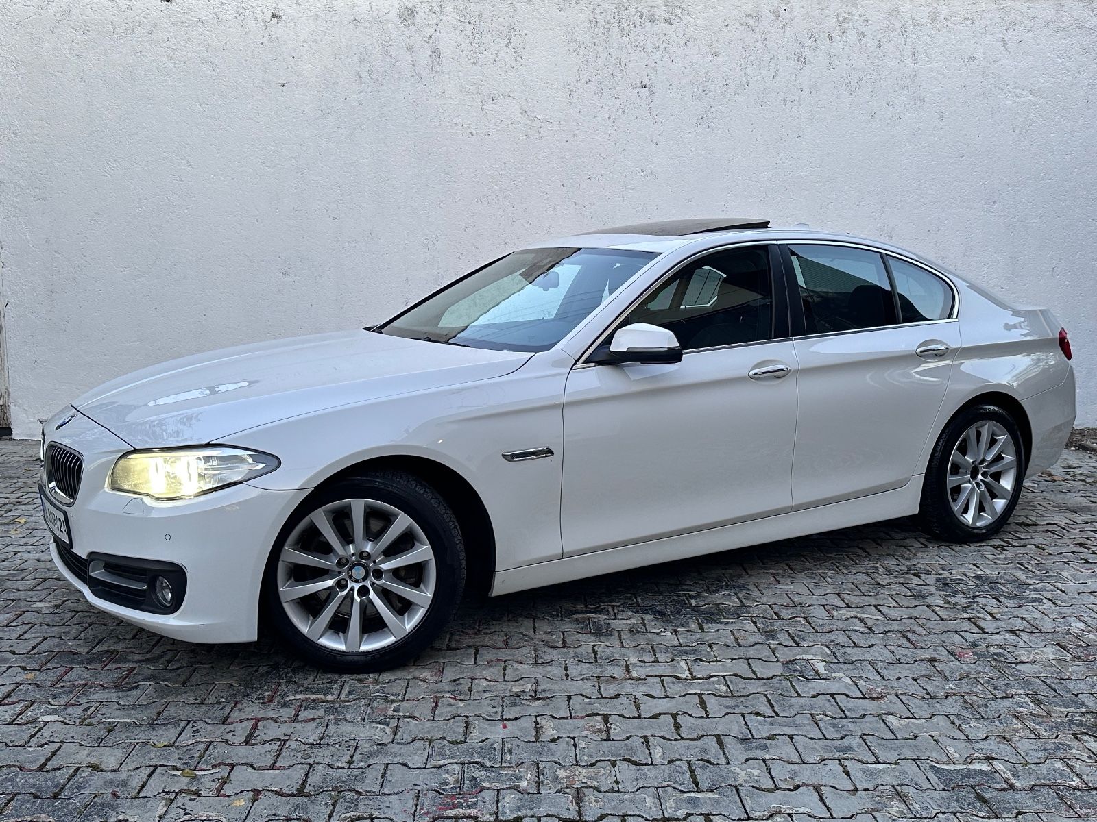 BMW 530d Lim xDrive/Navi/LED/Leder/Schiebedach