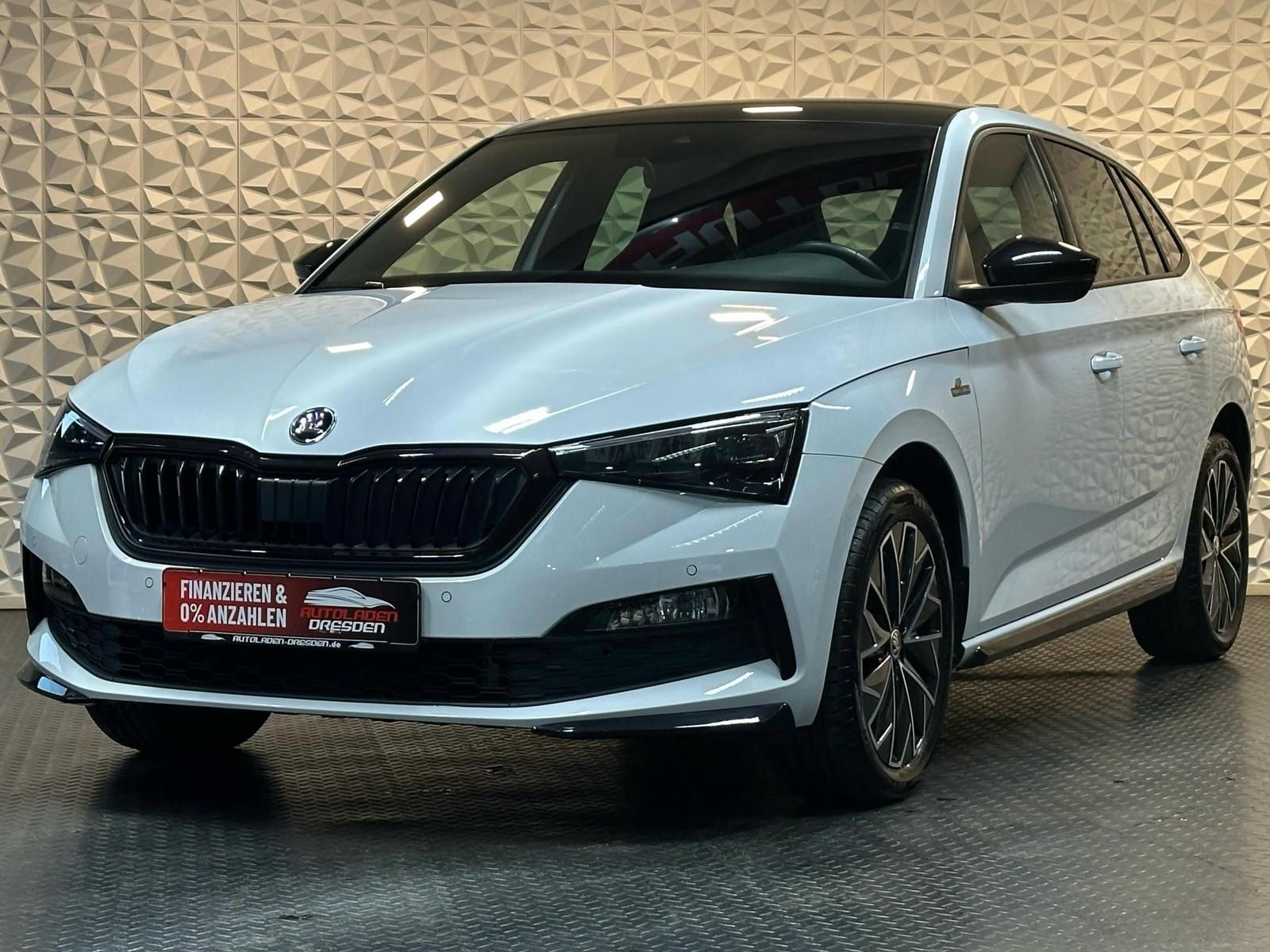 SKODA Scala 1.0TSI MONTE CARLO LED#AHK#ACC#CAM#VIRTUAL - Image 4