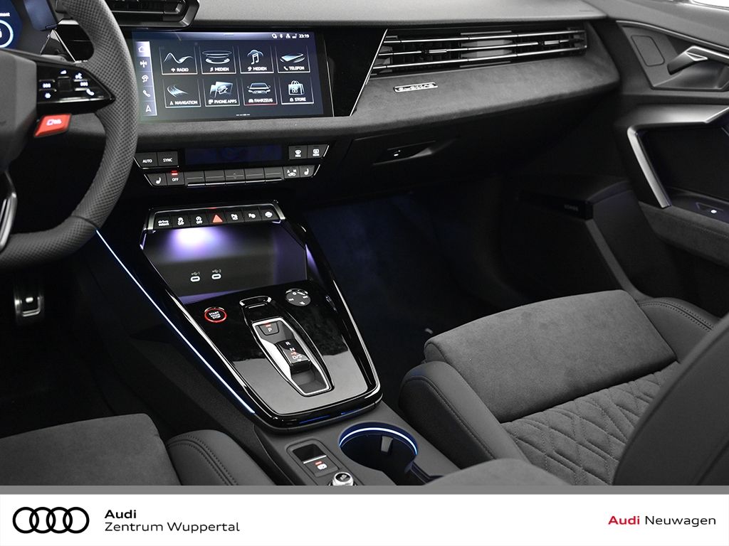 Audi RS3 Limousine S tronic 2.5 294 kW TFSI quattro foto 16