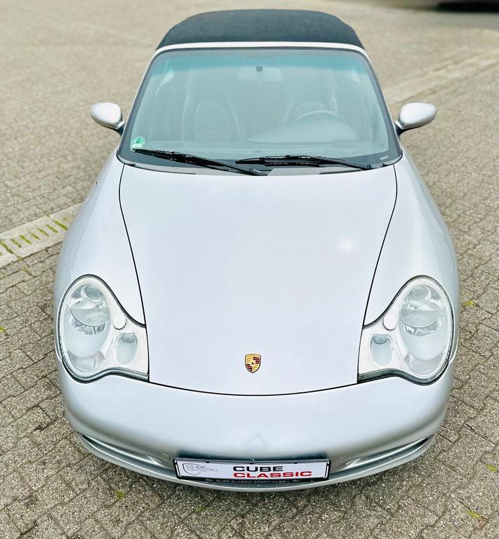 Porsche 996