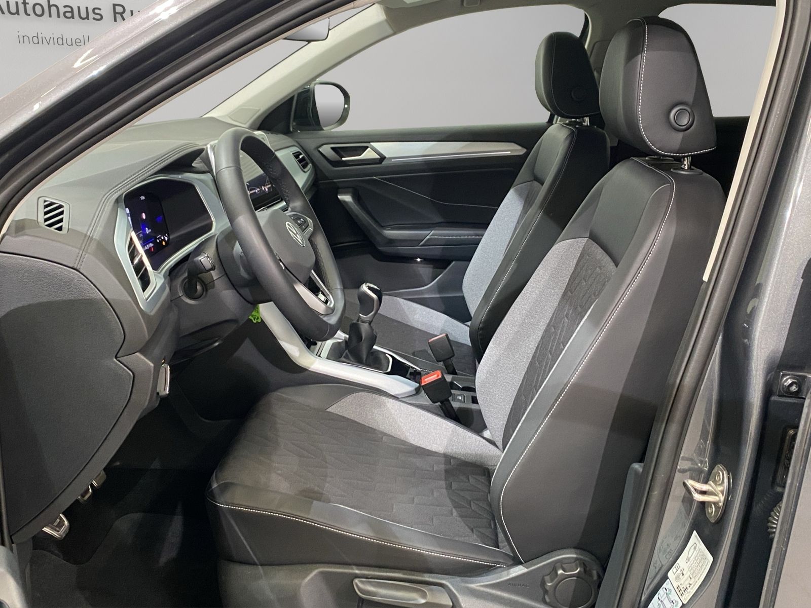 Volkswagen T-Roc 1.0 TSI Goal Navi RFK foto 5