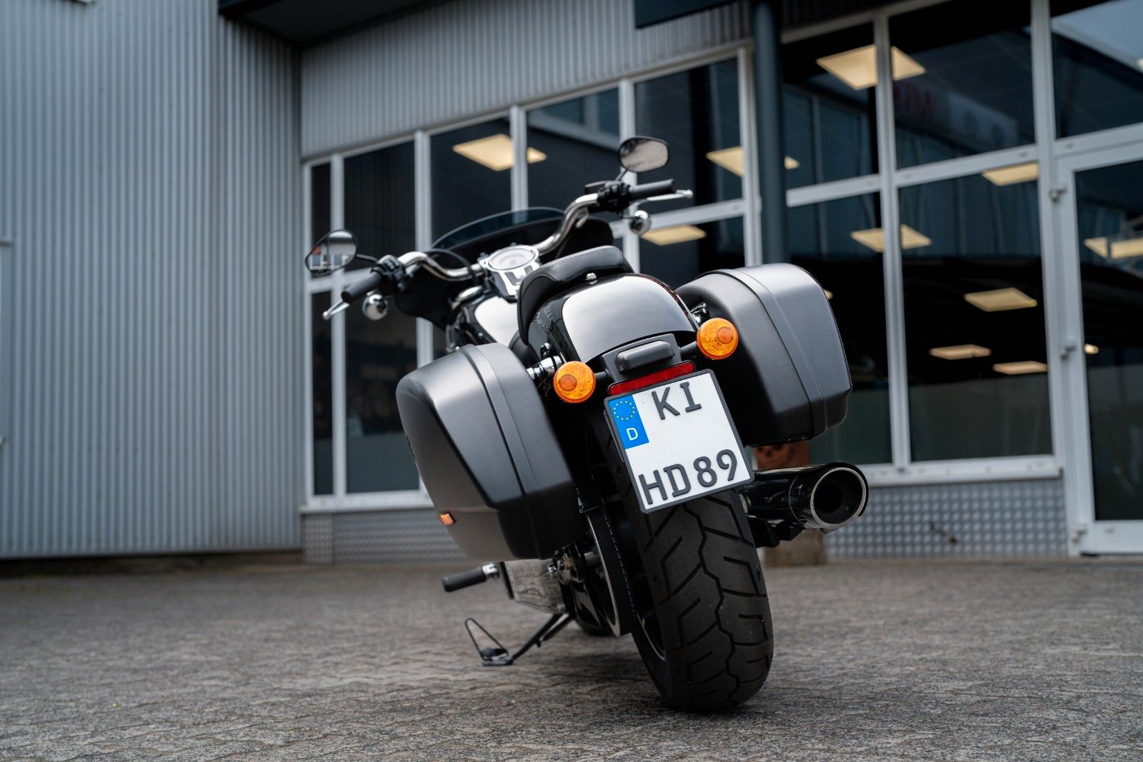 Fahrzeugabbildung Harley-Davidson FLSB Sport Glide Softail