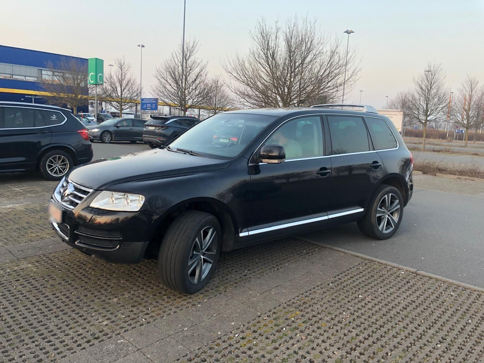 Volkswagen Touareg 2004 — photo 9