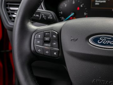 Ford Focus Turnier 1.5 Titanium Fernlicht-Assistent