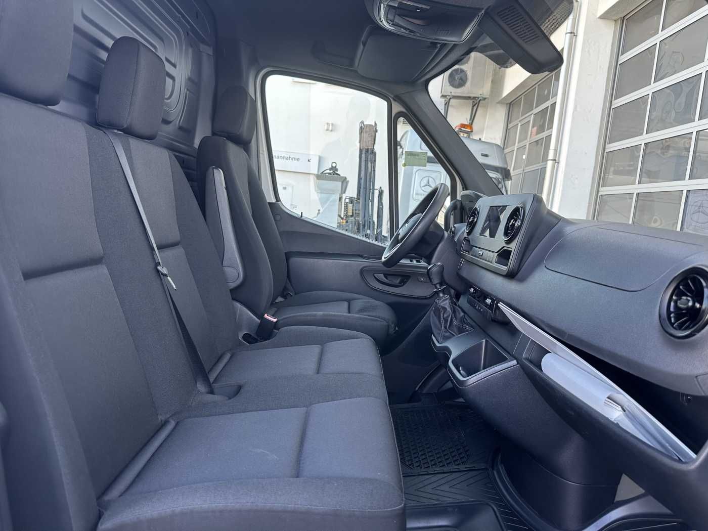 Fahrzeugabbildung Mercedes-Benz Sprinter 315 CDI 4325 Klima Schwing 360 MBUX SHZ