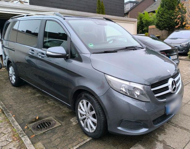 Mercedes-Benz V250, Long Version, 7 Sitzer, Businesstisc...