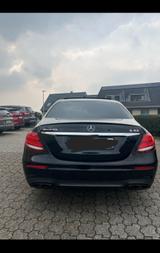 Mercedes-Benz E 43 AMG E 43 4MATIC Autom. Standard - Mercedes-Benz E 43 AMG Gebrauchtwagen