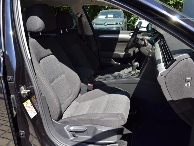 Passat Variant 2.0 TSI 190 PS DSG Business AHK/1