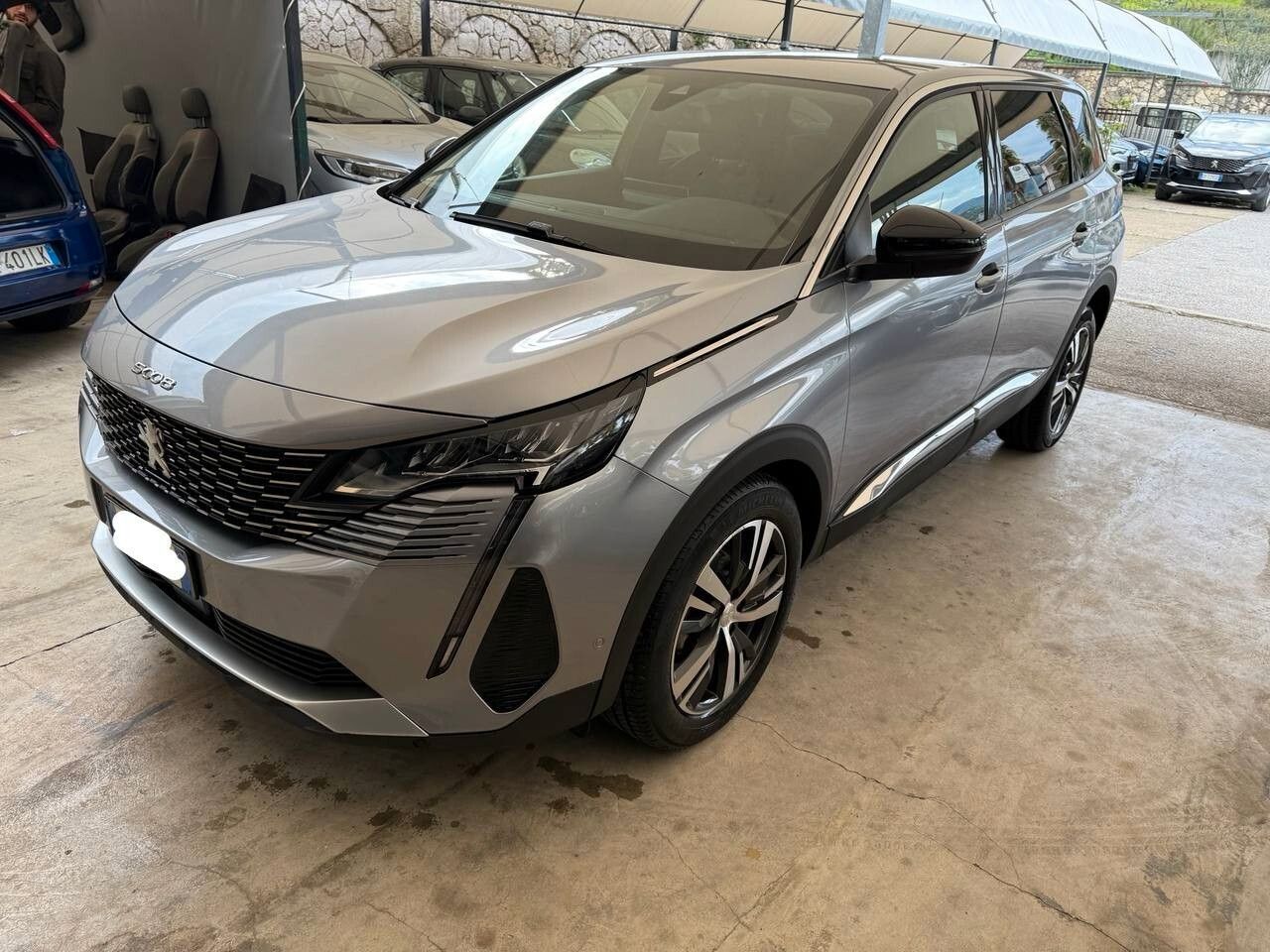 Peugeot 5008 2023 1500 130 EAT8 Allure Pack 24 m imagem 2
