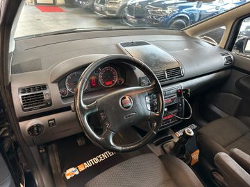 MYAUTOCENTER – Gebraucht- und Jahreswagen mit Werkstattservice in Pfaffenhofen Seat Alhambra Sport *Klima*SHZ*Xenon*AHK*Freisprech*