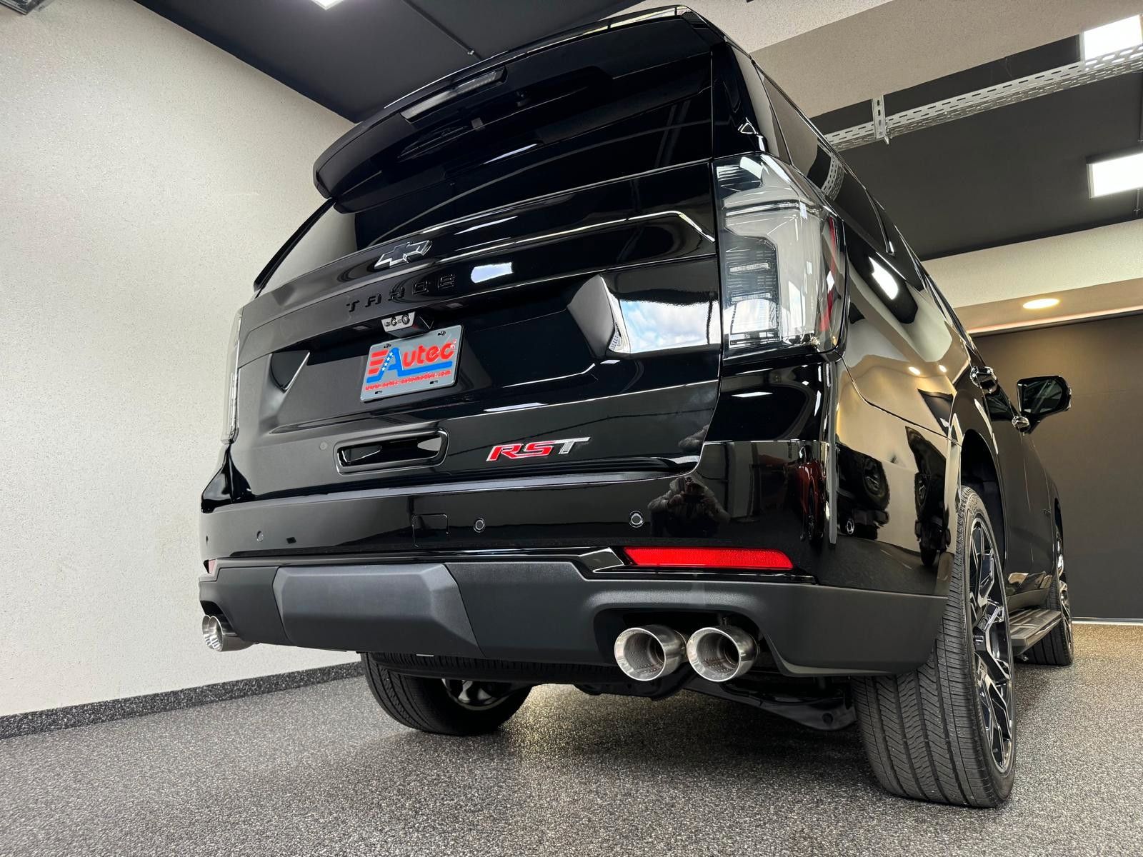 Fahrzeugabbildung Chevrolet 2026 TAHOE 6.2 ECOTEC RST 4x4-24"-ENTERTAINMENT