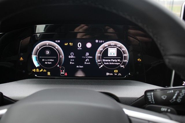 Golf R-Line TDI DSG hauseigenes Sondermodell