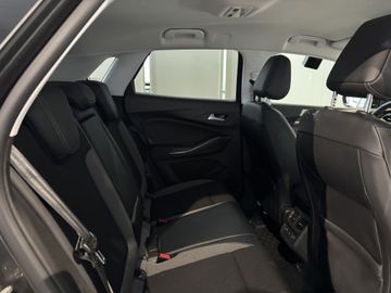 Fotografie 7 des Opel Grandland (X) Grandland X 1.2 Start/Stop Business INNOVATION