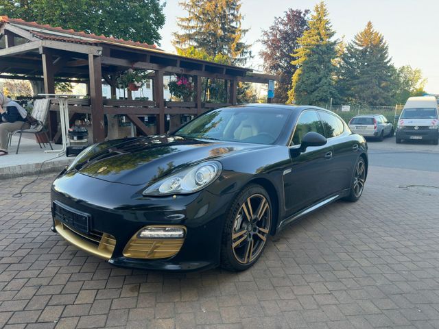 Porsche Panamera 4 S