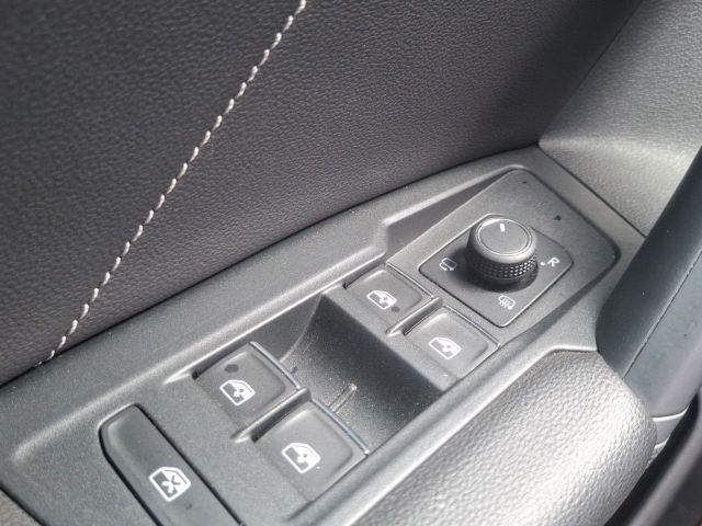 Tiguan 2.0 TSI R-Line 4Motion OPF R-Line 4Motion