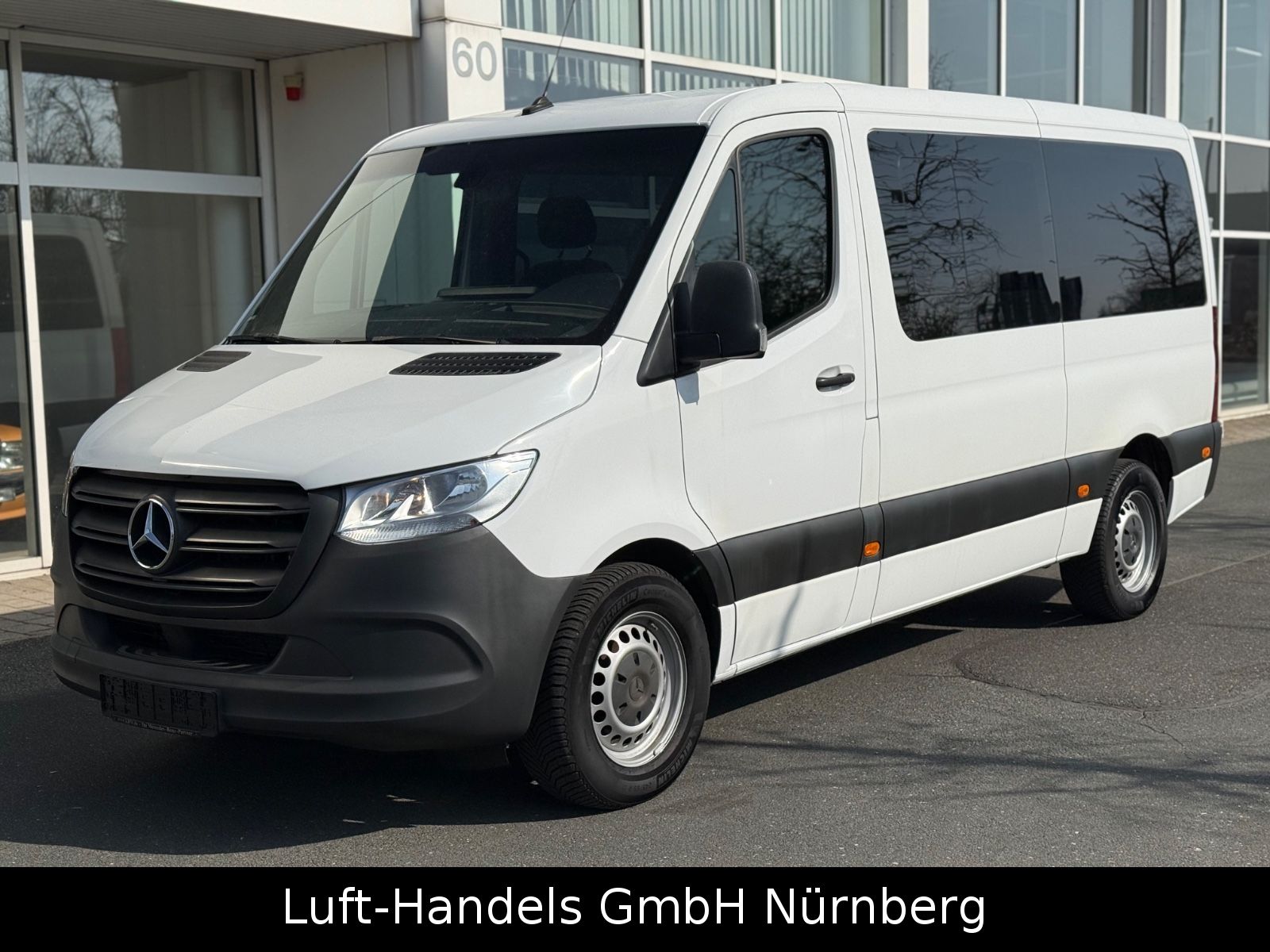 MERCEDES-BENZ Sprinter III Tourer RWD 216 CDI Klima 8 Sitzer