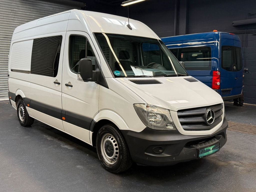 Image of Mercedes-Benz Sprinter