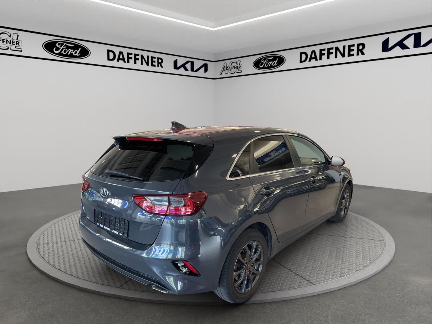 Fahrzeugabbildung Kia Ceed Vision Kamera DAB Tempomat Navi SpurhalteAS