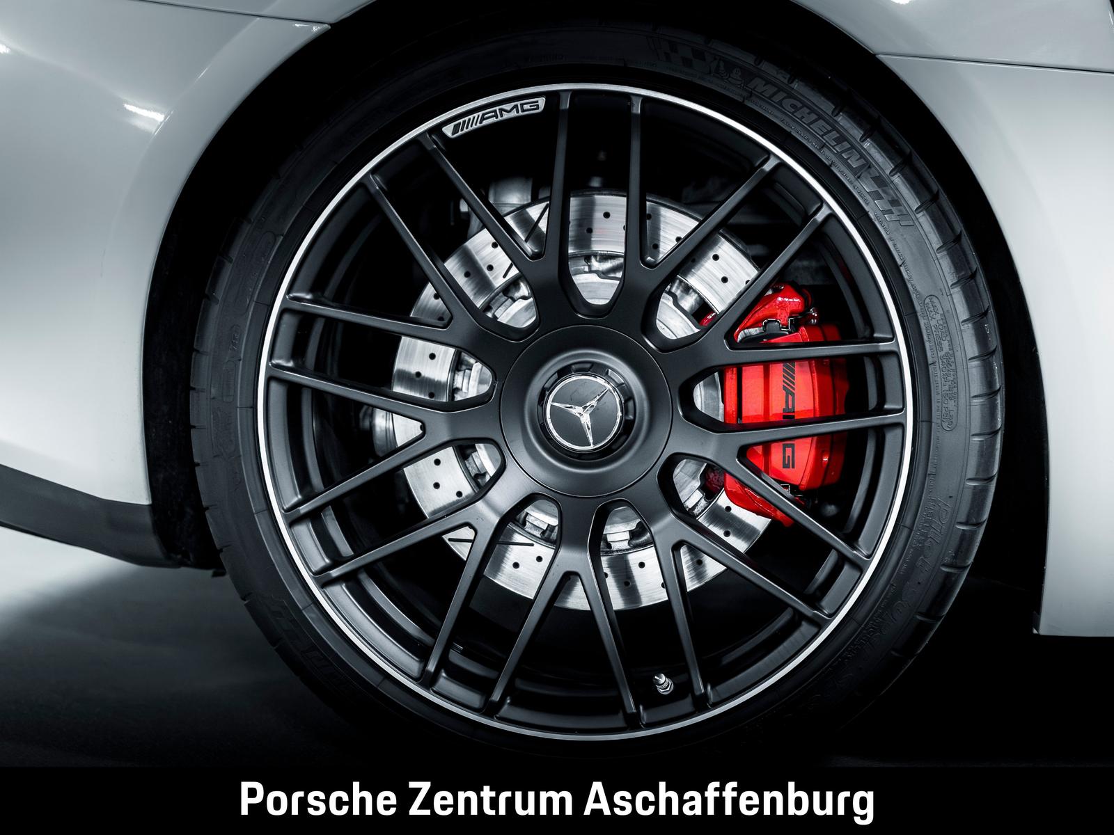 Mercedes-Benz AMG GT S Night Paket Performance Sitze