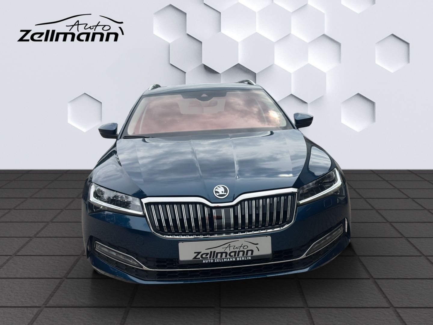 Superb Combi Style 1.5 TSI 110KW DSG AHZV FrontA