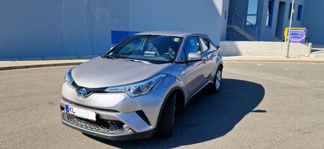 Toyota C-HR 5-Türer Hybrid: 1,8-l