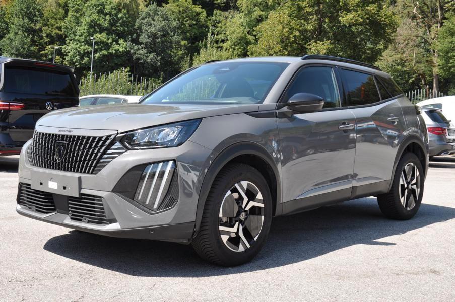 Peugeot 2008 Hybrid 145 Allure *LED*