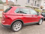 Volkswagen Tiguan 2.0 TDI SCR 140kW DSG 4MOTION Highlin... - Volkswagen in Saarbrücken