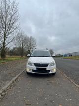 Skoda Roomster 1.6l TDI 66kW Ambition Ambition - Skoda Roomster Ambition mit Diesel-Antrieb