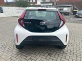 Toyota Aygo X 1,0 l Business Edition CVT DAB SHZ RFK AC - : Kleinwagen, Automatik