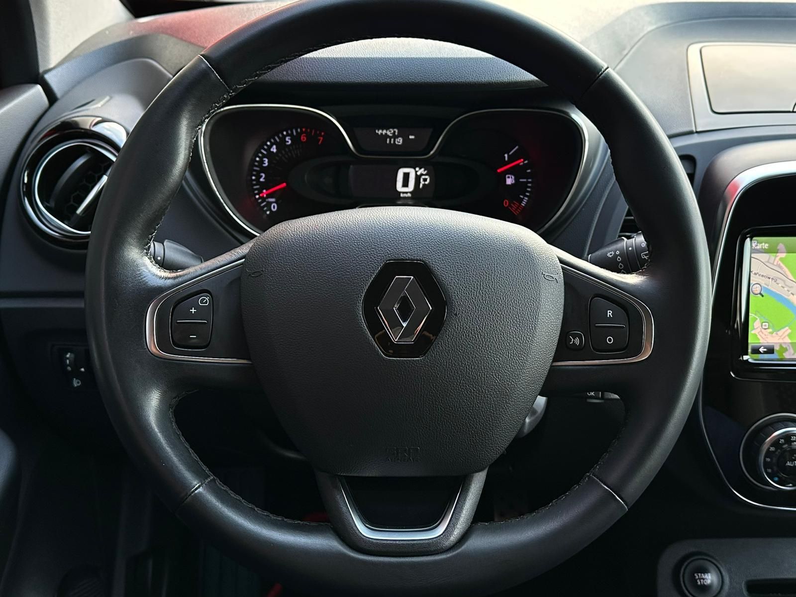 RENAULT Captur 1.3TCE INTENS* LED#NAV#TEMPO#CAM#KEYLESS - Image 11